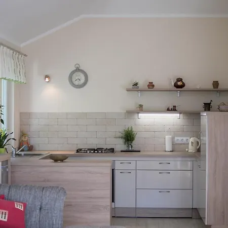 Сasa de vacaciones Fuer 5 Personen Ca 60 Qm In Kastel, Istrien Und Umgebung *